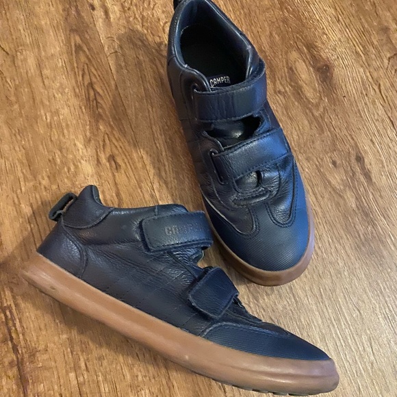 Camper Kids “Pursuit” Navy Blue Leather Sneaker size 33EU - Picture 4 of 6